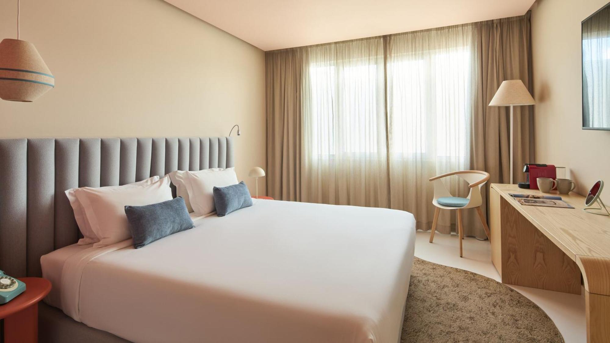 Hotel Indigo Albufeira By Ihg (Adults Only) Dış mekan fotoğraf
